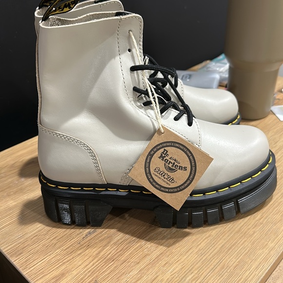 Dr Marten AUDRICK NAPPA LEATHER PLATFORM ANKLE BOOTS - Picture 8 of 10